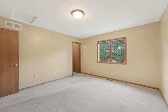 24864 Kettle River Boulevard, Wyoming, MN 55025