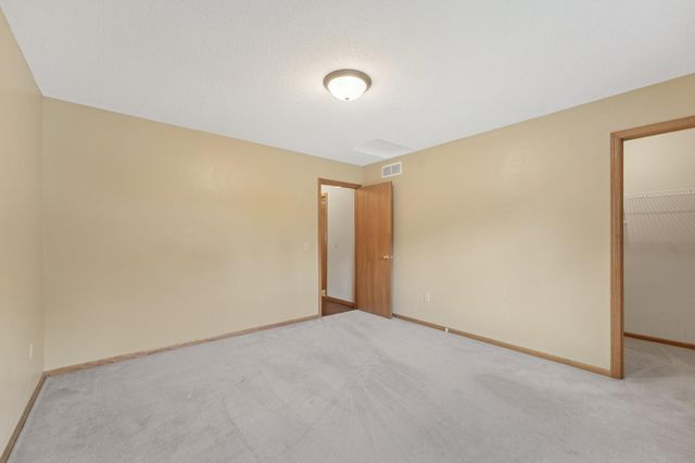 24864 Kettle River Boulevard, Wyoming, MN 55025