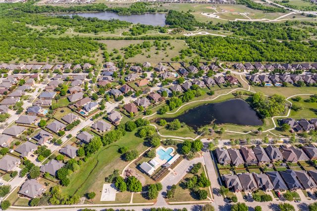 908 Sequoia Way, Saginaw, TX 76131