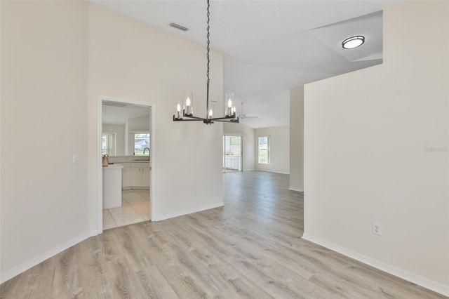 323 CALOOSA PALMS COURT, Sun City Center, FL 33573