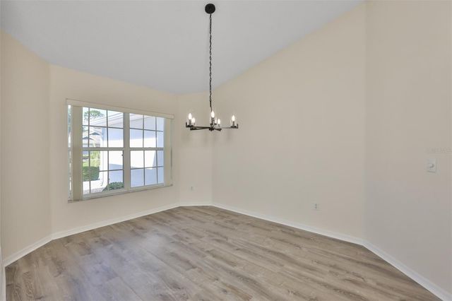 323 CALOOSA PALMS COURT, Sun City Center, FL 33573