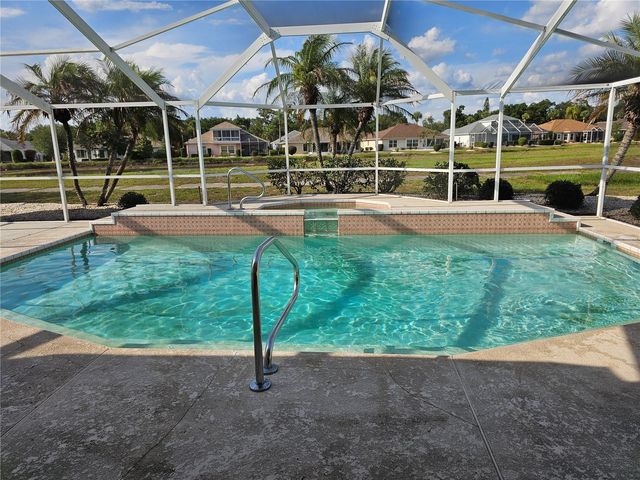 323 CALOOSA PALMS COURT, Sun City Center, FL 33573