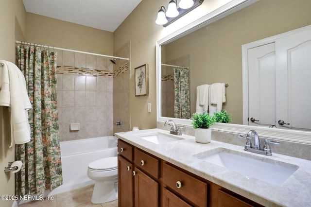 1960 COLONIAL Drive, Green Cove Springs, FL 32043