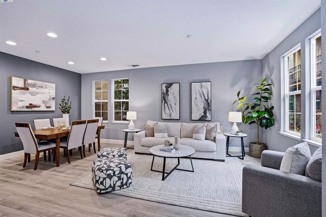 1174 Juan Jose Ln, Tracy, CA 95376