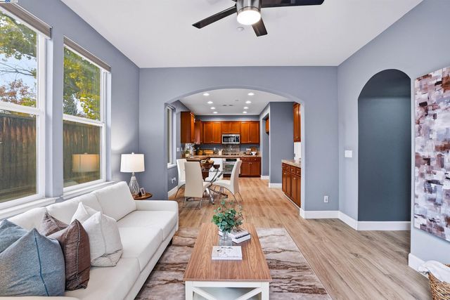 1174 Juan Jose Ln, Tracy, CA 95376