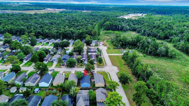 11707 Greenglen Drive, Houston, TX 77044