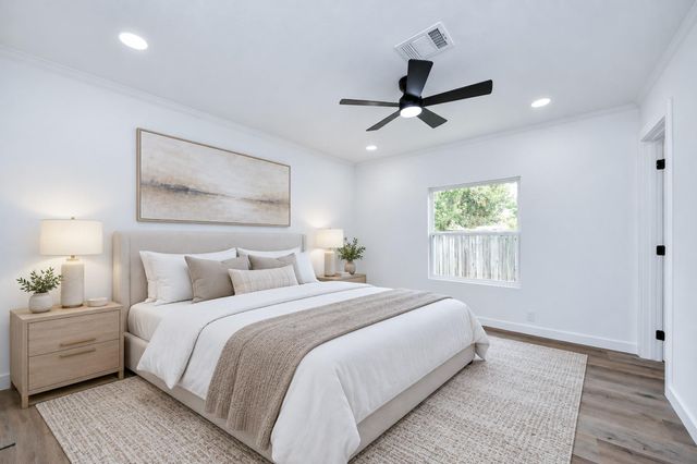 11707 Greenglen Drive, Houston, TX 77044