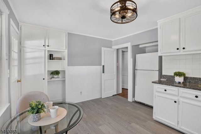 32 N Shore Rd, Denville Twp., NJ 07834