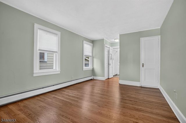 32 N Shore Rd, Denville Twp., NJ 07834