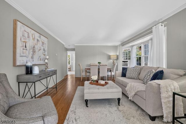 32 N Shore Rd, Denville Twp., NJ 07834