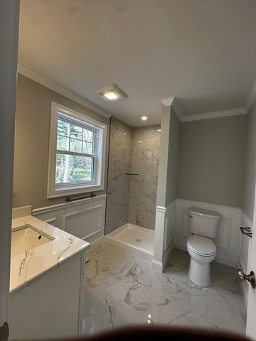 56 Dudley Rd, Billerica, MA 01821