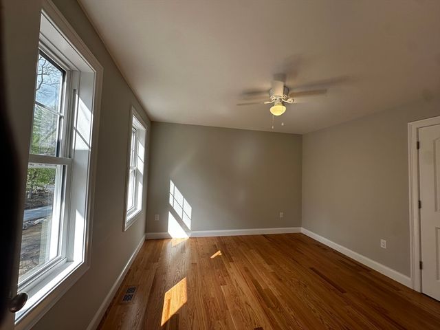 56 Dudley Rd, Billerica, MA 01821