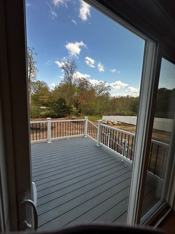 56 Dudley Rd, Billerica, MA 01821