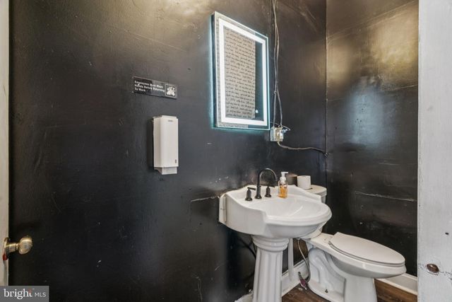 4323 LANCASTER AVE., Philadelphia, PA 19104