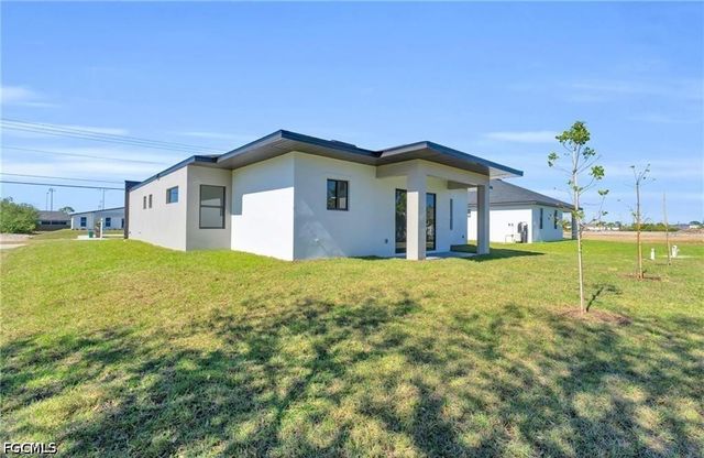 1021 Chiquita BLVD N, Cape Coral, FL 33993