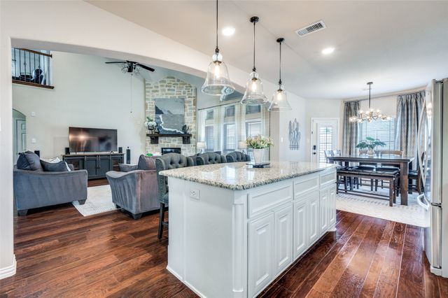 201 Kingsbury Lane, Prosper, TX 75078