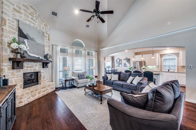 201 Kingsbury Lane, Prosper, TX 75078