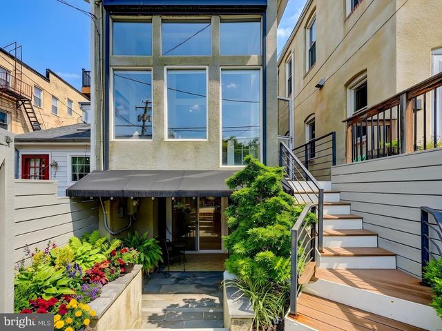 2119 E LOMBARD ST E, Baltimore, MD 21231