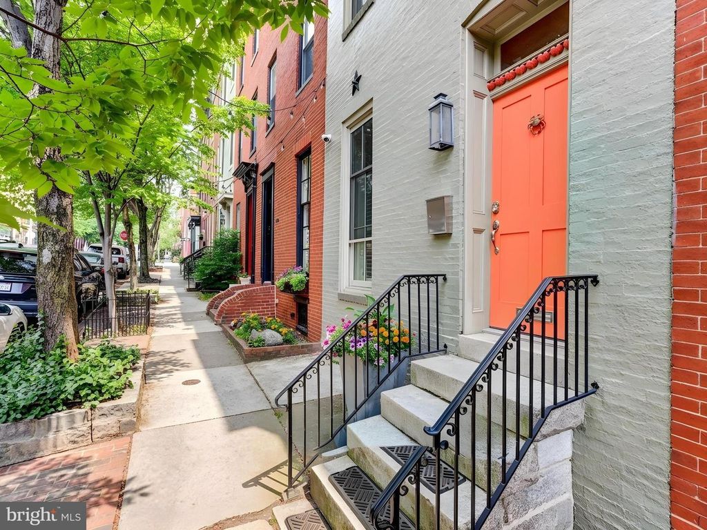 Image 2 of property listing at 2119 E LOMBARD ST E, Baltimore, MD 21231