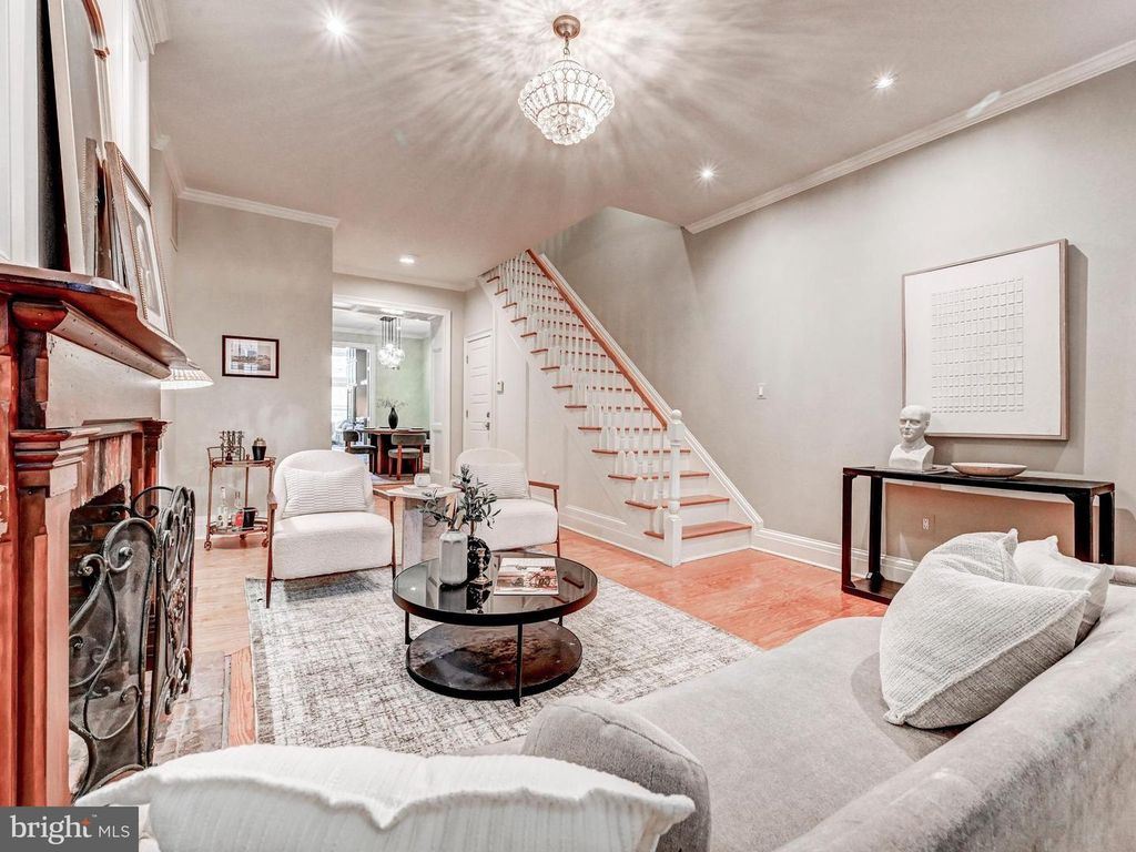 Image 6 of property listing at 2119 E LOMBARD ST E, Baltimore, MD 21231