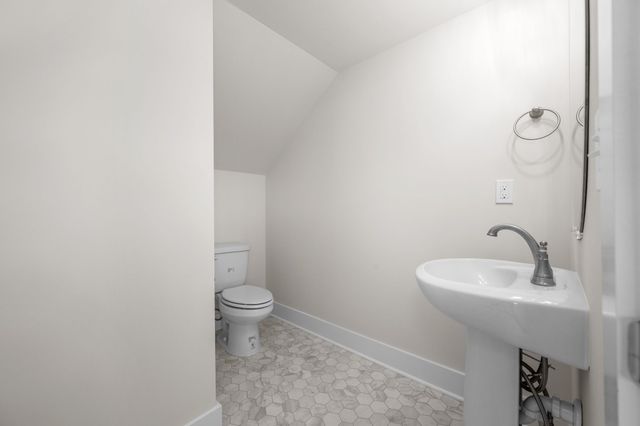 639 Vrabel Rd, Murfreesboro, TN 37130