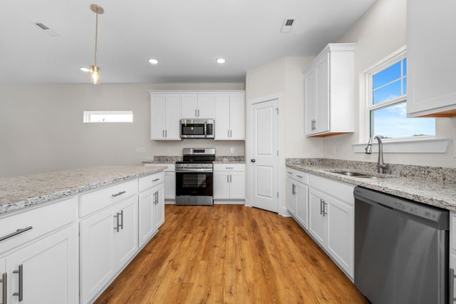 639 Vrabel Rd, Murfreesboro, TN 37130