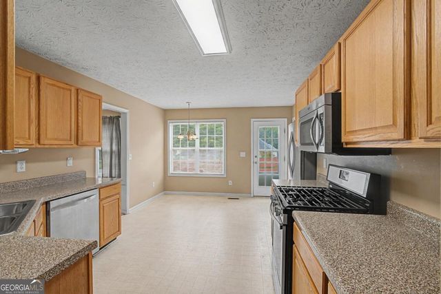 138 Paradise Pointe, Douglasville, GA 30134