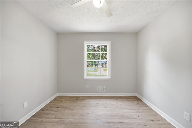 1792 Wesley Way, Conyers, GA 30012