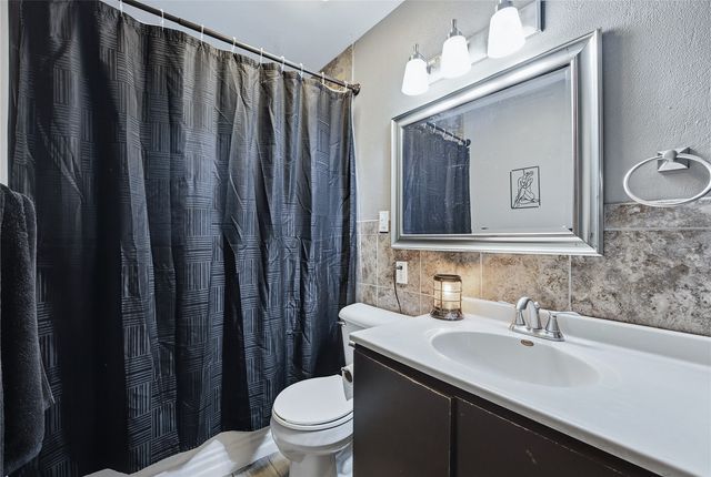 1015 Norwood Drive SE, Cedar Rapids, IA 52403