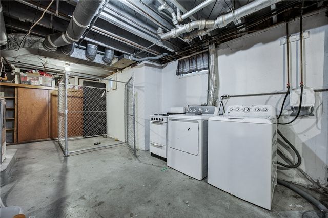 1015 Norwood Drive SE, Cedar Rapids, IA 52403
