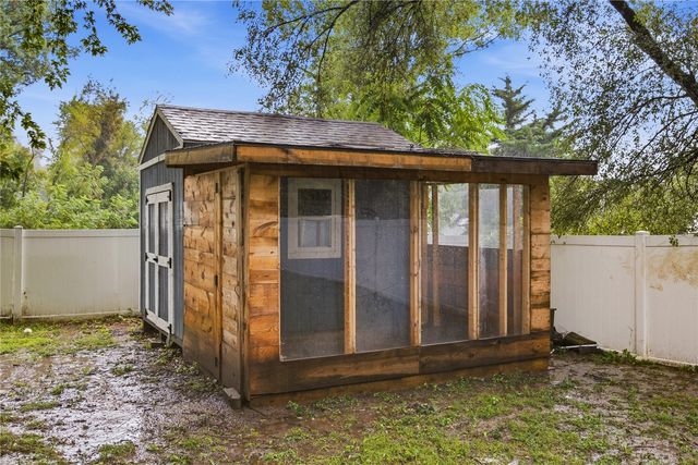 1015 Norwood Drive SE, Cedar Rapids, IA 52403