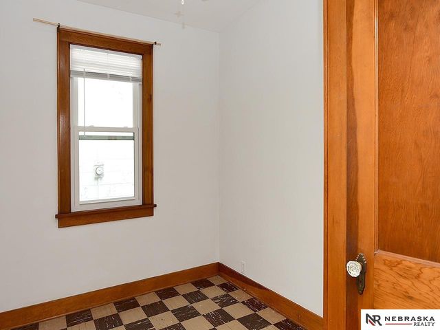 1439 Phelps Street, Omaha, NE 68107