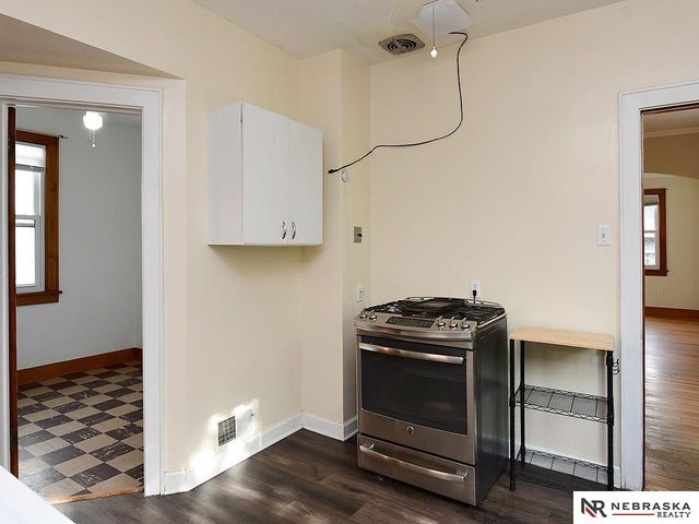 1439 Phelps Street, Omaha, NE 68107