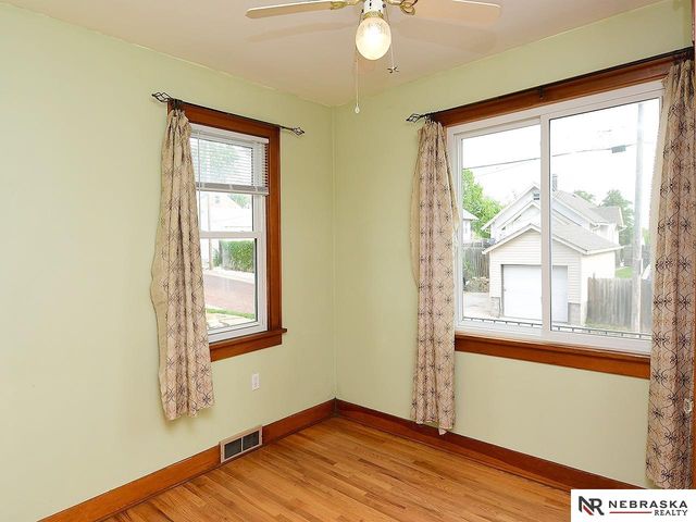 1439 Phelps Street, Omaha, NE 68107