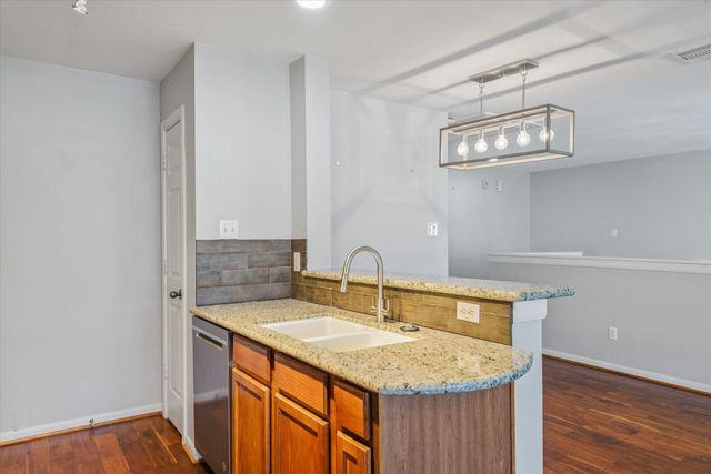 1515 Saulnier Street, Houston, TX 77019