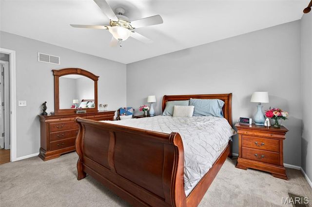 7 Butternut Stage Court, St Peters, MO 63376