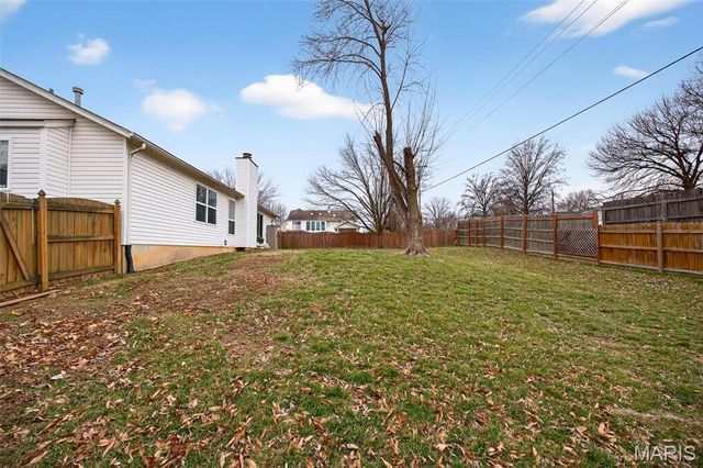 7 Butternut Stage Court, St Peters, MO 63376
