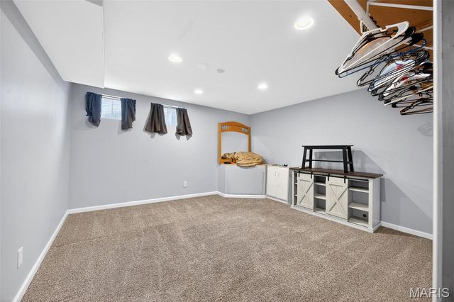 7 Butternut Stage Court, St Peters, MO 63376