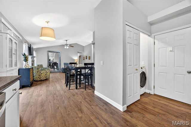 7 Butternut Stage Court, St Peters, MO 63376