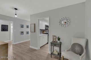 28 Riverside Avenue, 4G, Red Bank, NJ 07701