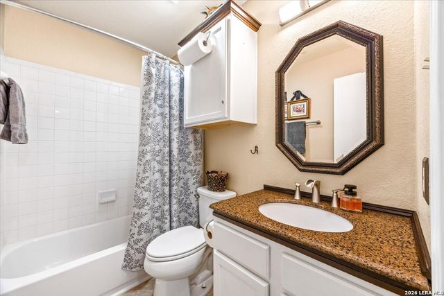 5522 Christina Path, San Antonio, TX 78247