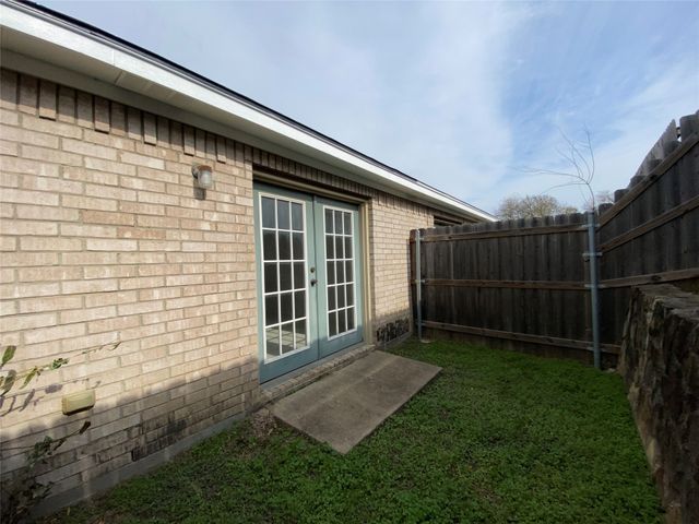 1703 Novella Court, Fort Worth, TX 76134