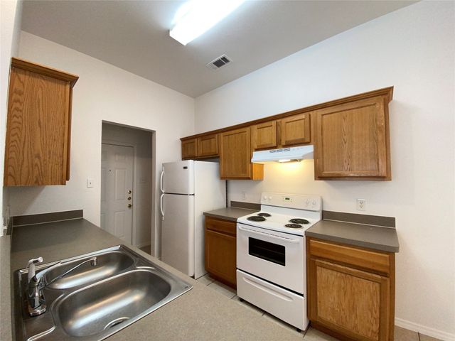 1703 Novella Court, Fort Worth, TX 76134