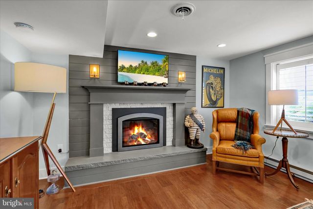 45 MAST RD, Oley, PA 19547