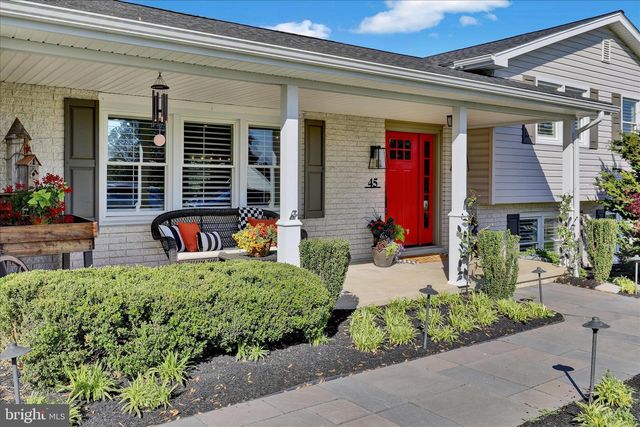 45 MAST RD, Oley, PA 19547