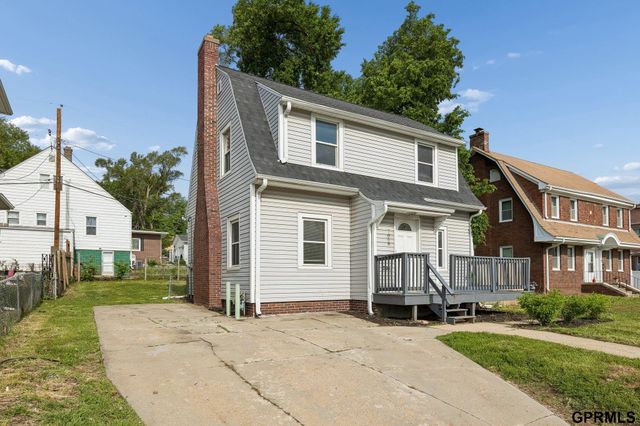 7008 N 30th Street, Omaha, NE 68112