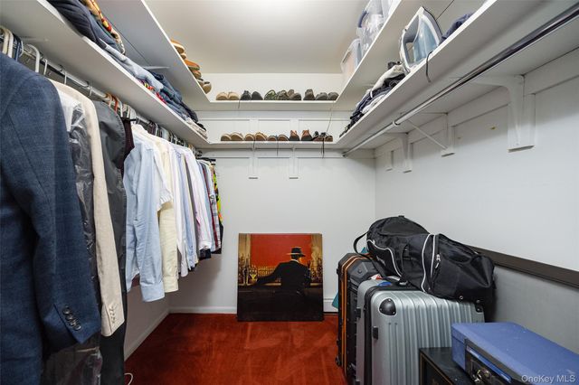 10 Skyline Drive 10, Fishkill, NY 12524