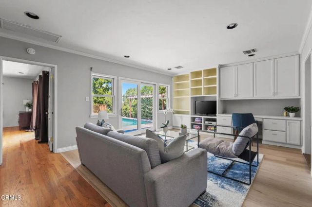 664 Monterey Road, South Pasadena, CA 91030