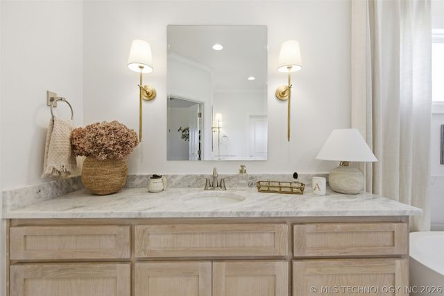 5501 E 174th Street S, Bixby, OK 74008