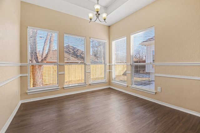 4915 Arborgate Drive, Arlington, TX 76017